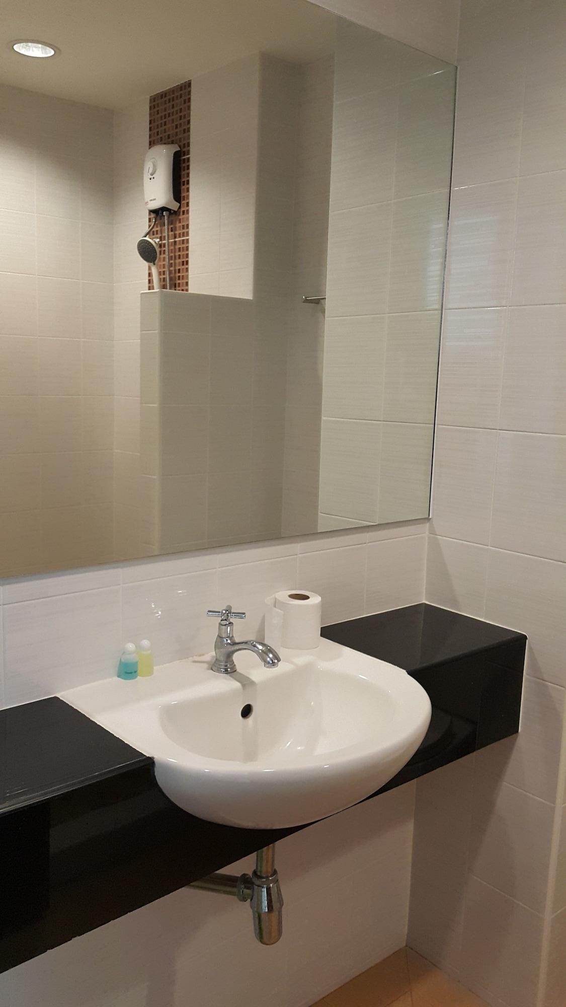 Nong Prue B Space Residence المظهر الخارجي الصورة